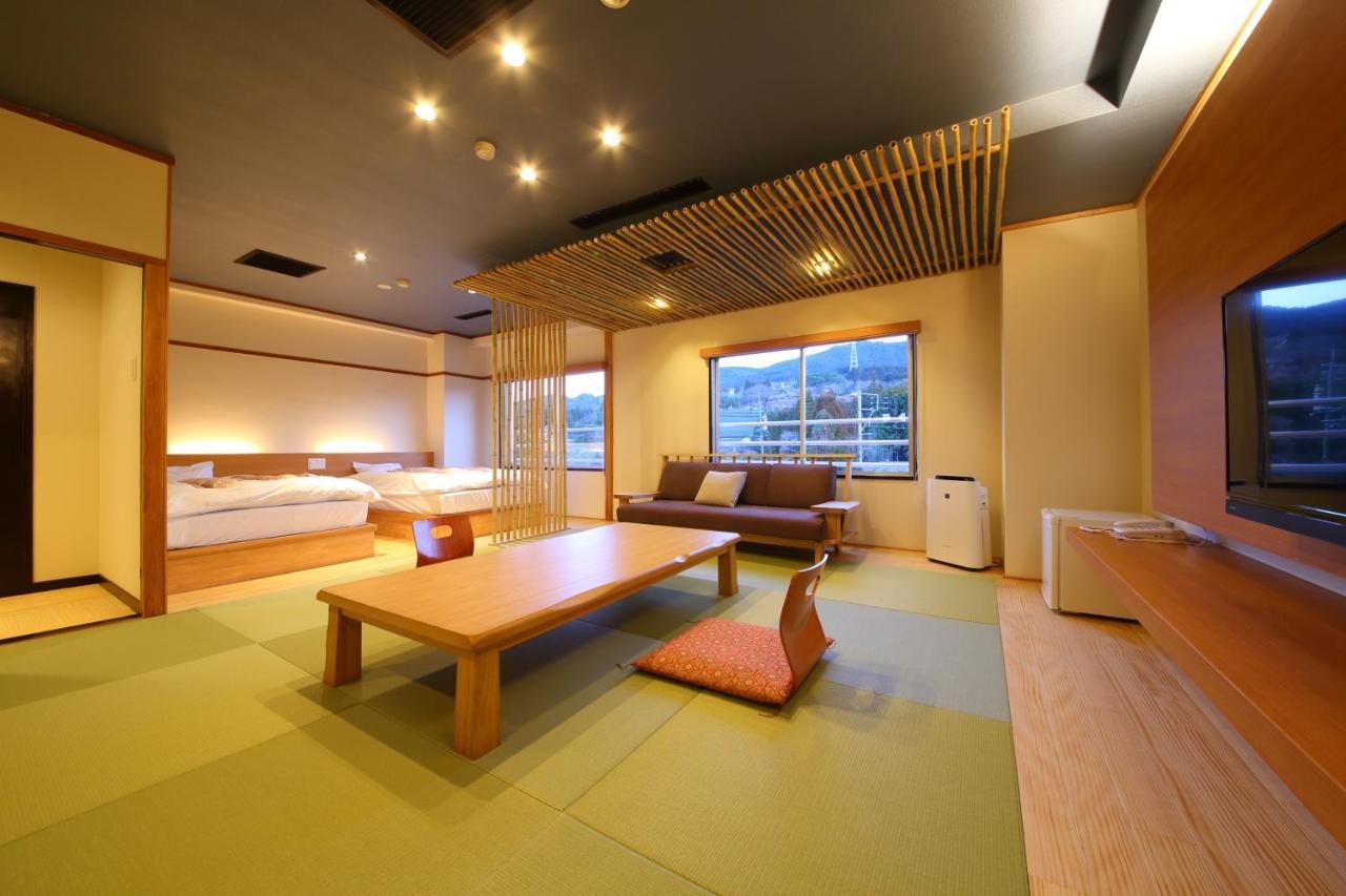 Hotel Koyokaku Ureshino Zewnętrze zdjęcie